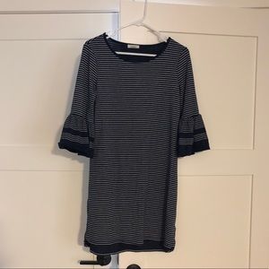 Navy striped knit dress EUC Max Studio ruffle